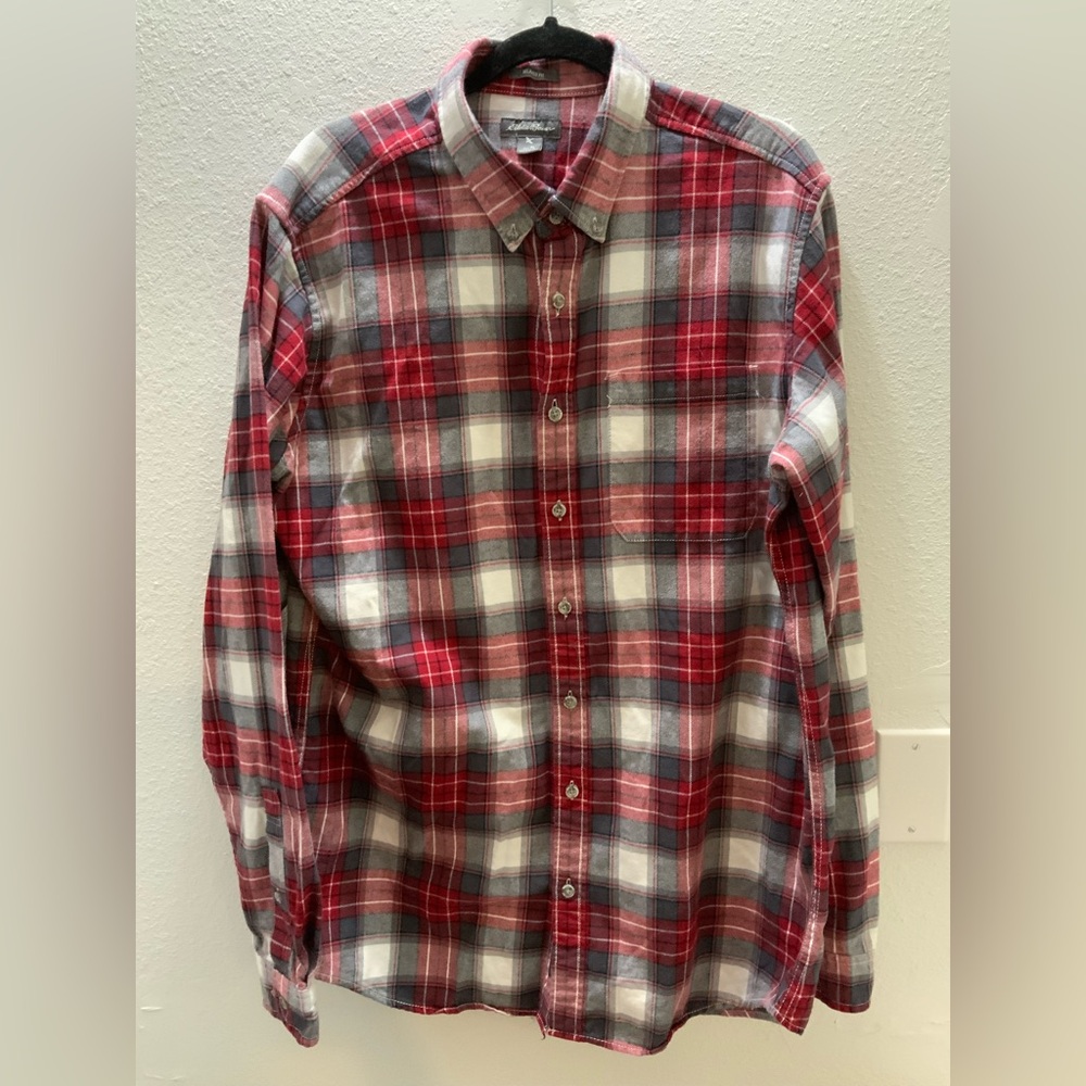 Eddie Bauer Men's Red and‎ Gray Plaid Button Down Flannel Shirt Size TLarge